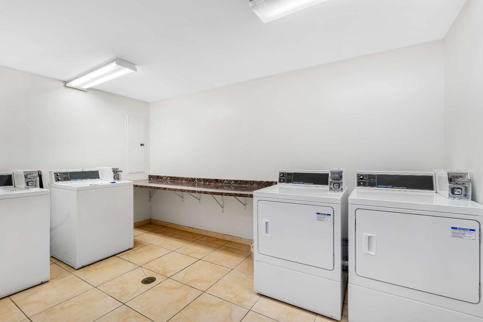 Comfort Inn Cockatoo Near Lax Airport Хоторн Екстериор снимка